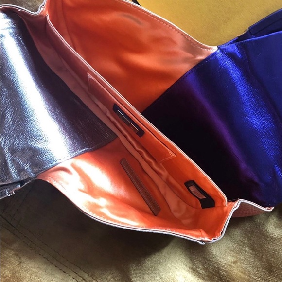 FENDI BORDERLINE OMBRÉ CLUTCH-LIKE NEW w/box. - Picture 7 of 8